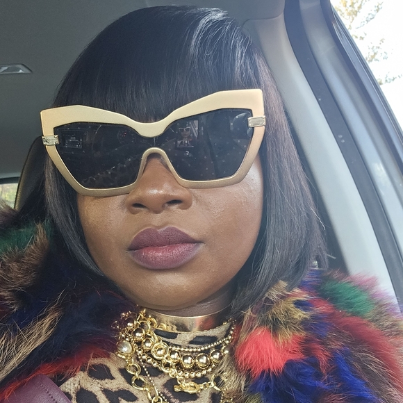 Meet your Posher, Katrina - Picture 6 of 7